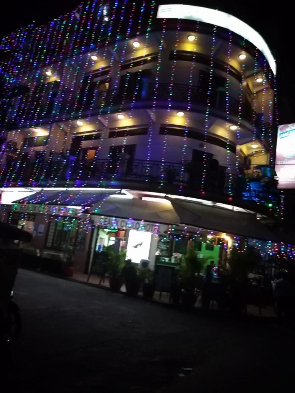 Cyclo Hotel-Bar-Restaurant Phnom Penh Eksteriør bilde